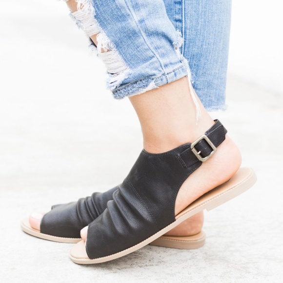 Black Buckle Ruched Slide Sandals - Picture 2 of 3